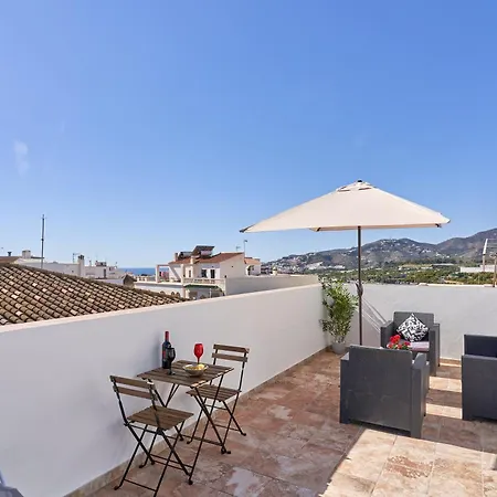 Ferienwohnung Nerja Boutique B2 Street Level Exterior foto